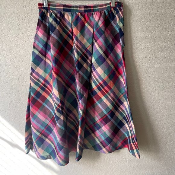 1970s/1980s Lightweight Plaid Skirt w Pocket - Picture 10 of 10